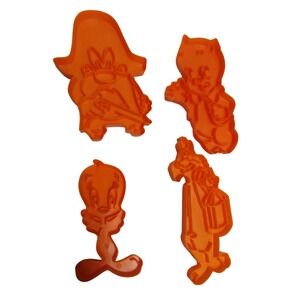 Vintage 1979 Warne Bros Cookie Cutters Set YosemiteSam PorkyPig Tweety Sylvester